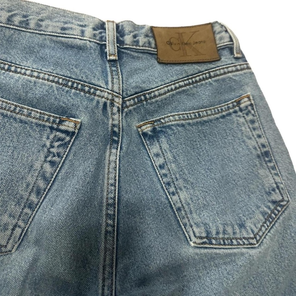 Calvin Klein Mom Jeans